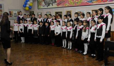 Выставка, посвященная 55-летию Усть-Ордынской музыкальной школы